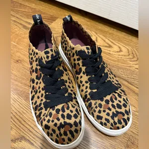 Kate Spade Abbie Sneakers size 7.5 thumbnail 10