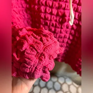 Source Unknown Hot Pink Bubble Textured Hoodie M Y2K retro thumbnail 4