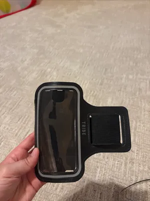iPhone 15 or iPod Running Armband Black thumbnail 4