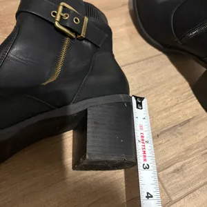 White Mountain Smooth‎ Dessert Zipper Buckle Heeled Booties Black Shoe Size 8.5 thumbnail 10