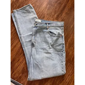 Abercrombie 90s Slim Straight Ultra High Rise Jeans NWT thumbnail 2