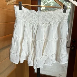 Garage White Smocked Tiered Ruffle Mini Skirt Size Medium Boho Coquette thumbnail 10