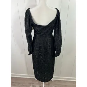 ASTR the Label Therese Floral Burnout Tie Waist Midi Dress in Black. Size S thumbnail 6
