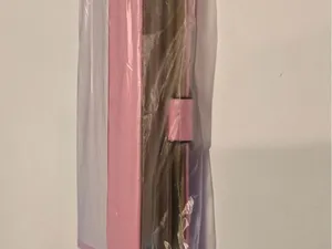 Pink Women's Leaf-Cut Wallet with Gold Accent thumbnail 7