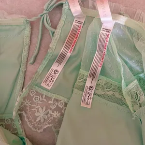 ANTHROPOLOGIE Two Piece Set Crop Lace Ruffle Cami Short Mint Green Lacey Medium thumbnail 12