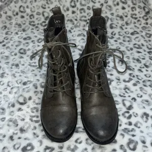ID Required Boots Gray Size 10 thumbnail 4
