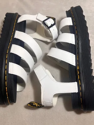 Dr. Martens Blaire White Sandals Women Sz 10 Leather Buckle Strappy Fit Summer thumbnail 7