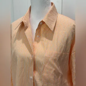 Striped Button thumbnail 4