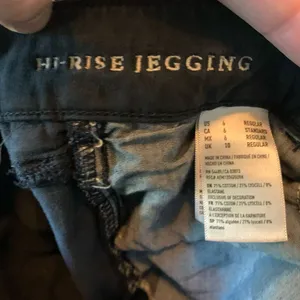 American Eagle highest rise stretchy size 6 jeggings thumbnail 3