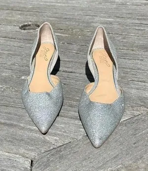 Jewel Badgley Mischka Dotty Glitter D'orsay Kitten Heel‎ size 6 thumbnail 1