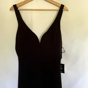 NWT Lulus black full length dress open back deep princess neckline size M thumbnail 2