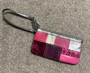 Vintage Coach Pink Patchwork Suede Leather Canvas Zip Wristlet Y2K thumbnail 1
