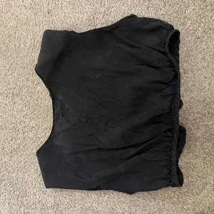 Navy zara shoulder pad crop top thumbnail 1