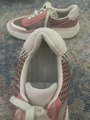 Dolce Vita Pink Sneakers thumbnail 3