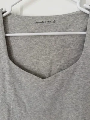 Abercrombie Top Long Sleeve thumbnail 2
