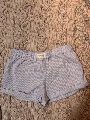 Studio Seven Lounge Designs Shorts thumbnail 3