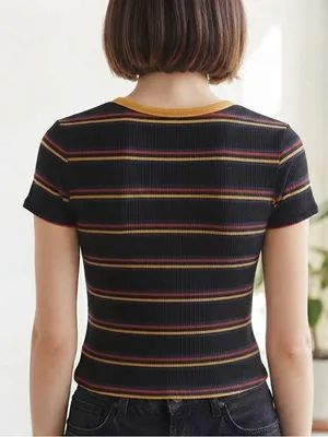 STRANGER THINGS Logo Baby Tee XS/S 17” p2p Black Multi thumbnail 6