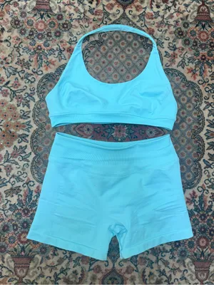 Gymshark Activewear Set - Sports Bra & High-Waist Shorts thumbnail 3