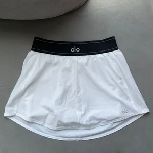 Alo Yoga Match Point Tennis Skirt White XS thumbnail 2