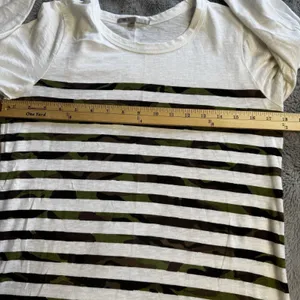 Gap Women's Medium 3/4 Sleeve White Camo Striped Shirt‎ 100% Cotton thumbnail 12