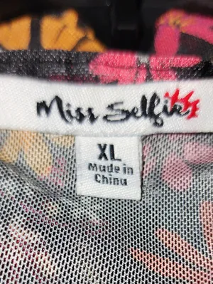 Miss Selfie Floral Sleeveless Blouse Size XL thumbnail 4