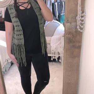 Umgee sz medium olive green crochet knit cardigan thumbnail 3