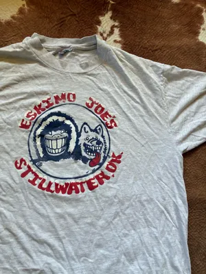 Eskimo Joes Stillwater OK vintage 90's shirt size medium / large men's tag was cut off Boxy fit! Hanes Beefy tee thumbnail 2
