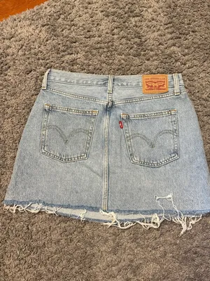 Levi's Light Blue Denim Mini Skirt with Frayed Hem thumbnail 3