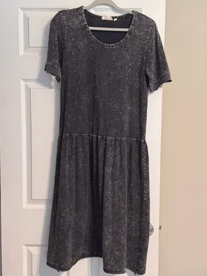 RD Style Drop Waist Black Acid Wash Short Sleeve Organic Cotton Midi Dress Med thumbnail 2