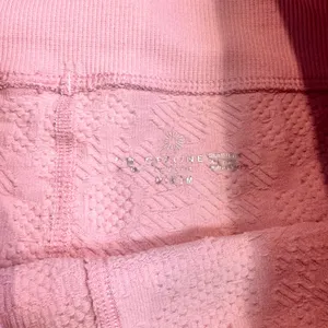 Offline by Aerie Goals Pink Floral Jacquard High Waisted Biker Shorts‎ Medium M thumbnail 3