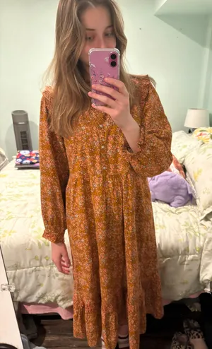 Long-sleeve Floral Maxi Dress thumbnail 2
