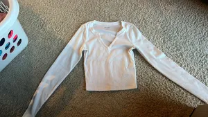 Hollister Long Sleeve thumbnail 1