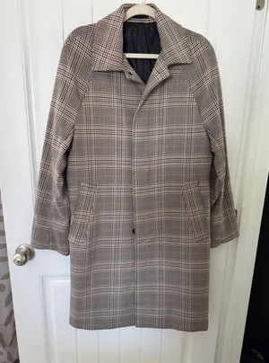 Checked Coat in Brown and Black Houndstooth Tan Size M thumbnail 1