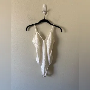 Reformation Emmett White Bodysuit Size S 100% Cotton Spring Summer Capsule Layer thumbnail 2