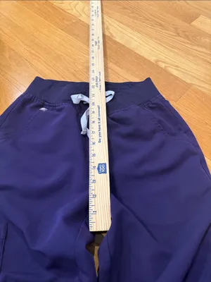 Figs women’s purple Zamora jogger bottom size xs. thumbnail 6
