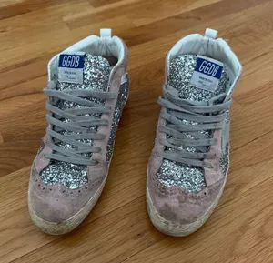 Golden Goose Sneakers thumbnail 1
