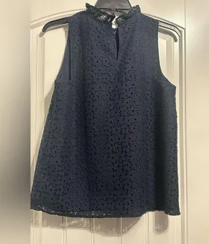 Ann Taylor Navy blue Sleeveless Lace Top thumbnail 2