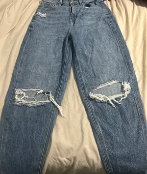 Relaxed Mom Jeans thumbnail 1