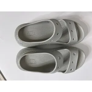 Crocs Classic Crush Glitter Platform Sandals Gray Women’s Size 9 Slip On Chunky thumbnail 4