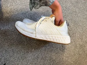 New Balance White Tennis Shoes thumbnail 3