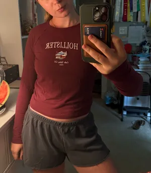 Hollister Burgundy Long Sleeve thumbnail 3