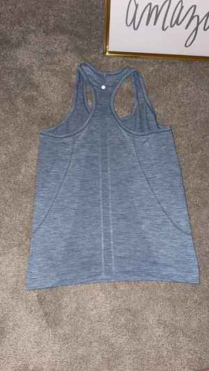 Lululemon Tank Top thumbnail 2