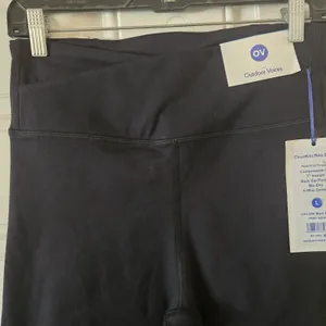 Outdoor Voices CloudKnit Bike Shorts Womens L Black 7" Inseam NWT Cross Waist thumbnail 4