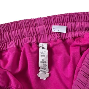 Lululemon Pink Shorts w/ Pockets Women's Size 8 | 13-1 thumbnail 3