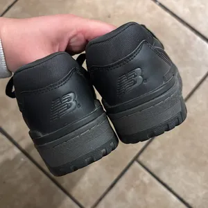 New Balance 550 Black on Black Basketball Court Lifestyle Sneaker thumbnail 4