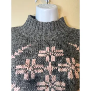 Vintage Best American Clothing Co. Gray Pink Wool Blend‎ Snowflake Sweater M Ski thumbnail 4