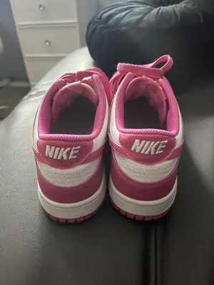 Nike Dunks thumbnail 4