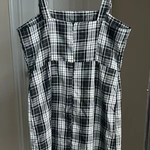NWT Forever 21 Dress thumbnail 2