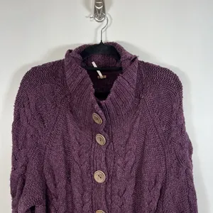 Free People Plum Purple Cable Knit Button Front Cardigan Sweater Small Boho‎ thumbnail 3