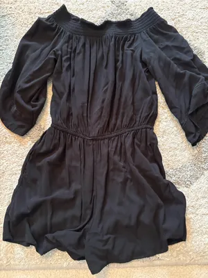 Women's Black Off thumbnail 1